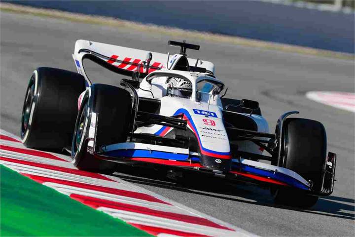 F1: La Haas toglie Uralkali dalla livrea