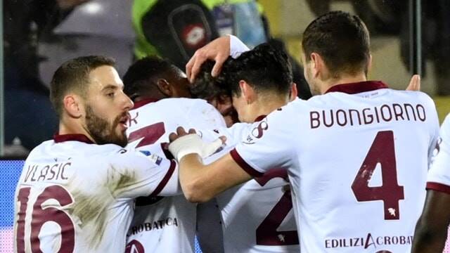 Serie A: il Napoli vince nell'anticipo, bene Verona e Torino